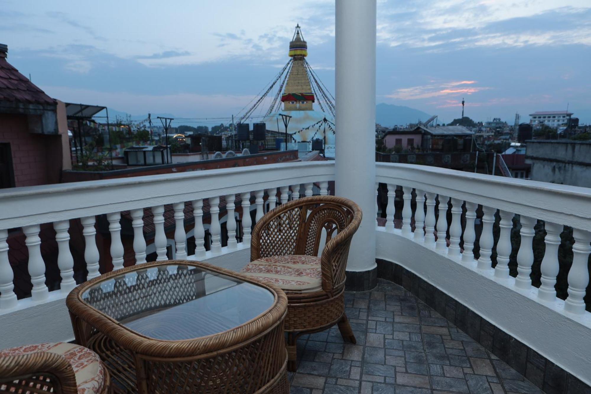 Boudha Mandala Hotel Катманду Экстерьер фото